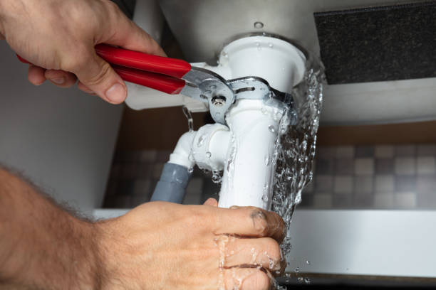 Best 24/7 water damage repair  in Vinton, VA